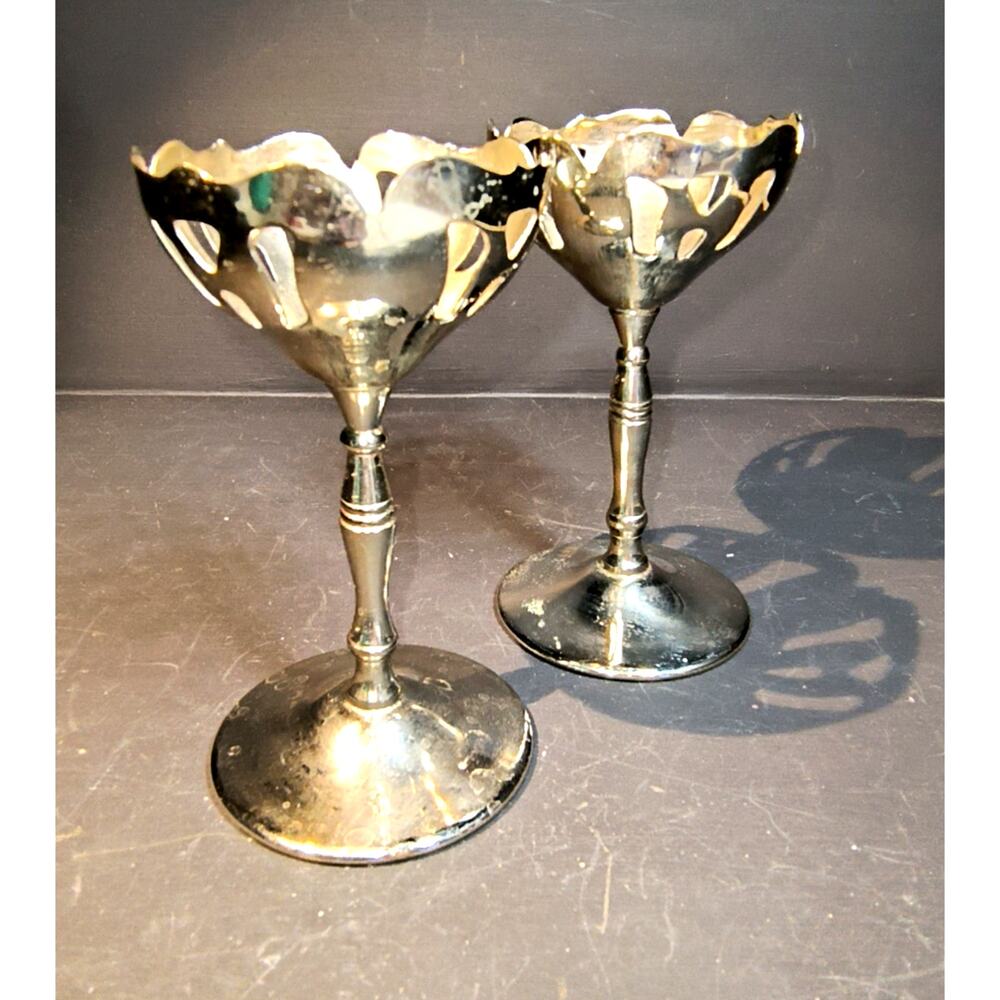 1390. Chrome Plated Farber Brothers Cocktail Goblet Holder